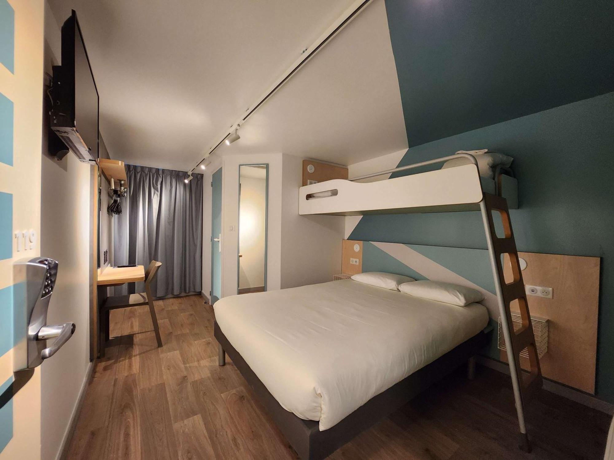 Ibis Budget Chambourcy Saint Germain エクステリア 写真